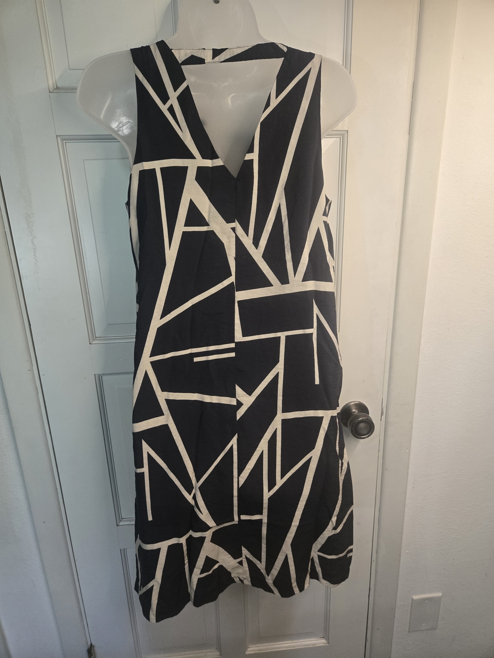 Banana Republic Navy And Cream Geometric Maxi Dress S - Picture 5 of 16